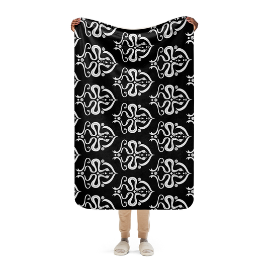 Serpentine Veil Emblem Sherpa Blanket