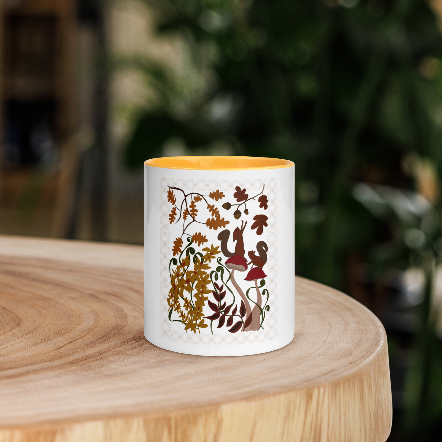 Squirrel's Harvest Haven Tasse