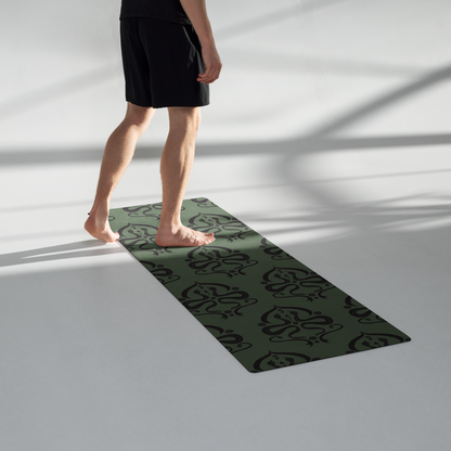 Serpentine Veil Emblem Yoga Mat